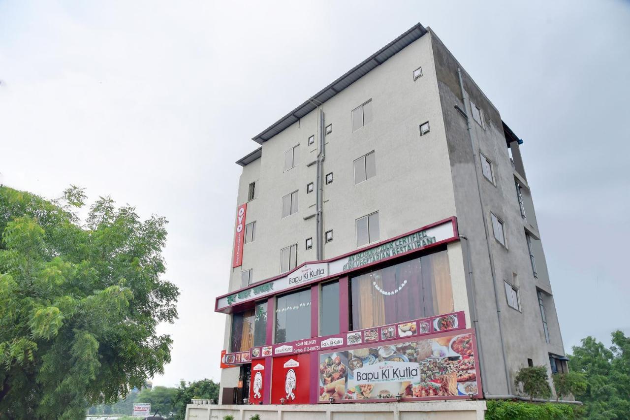 Oyo 40146 Hotel Continental Bhopal Eksteriør bilde